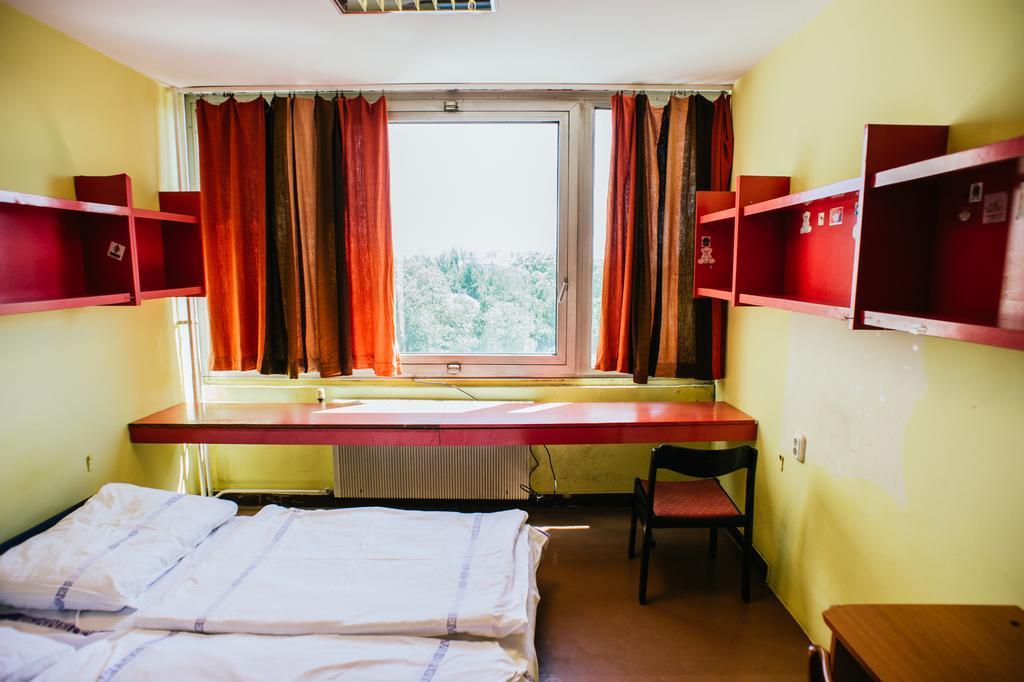 City Hostel Pest 35. Budapest Esterno foto